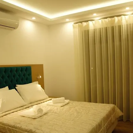 Medusa 2* Όρμος Πρίνου